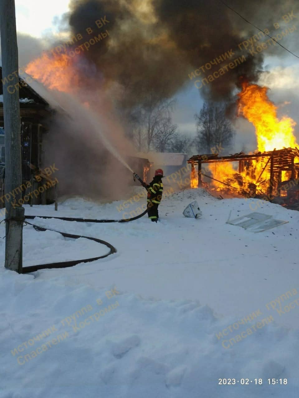 Из-за пожара в Костромской области чуть не сгорело целое село
