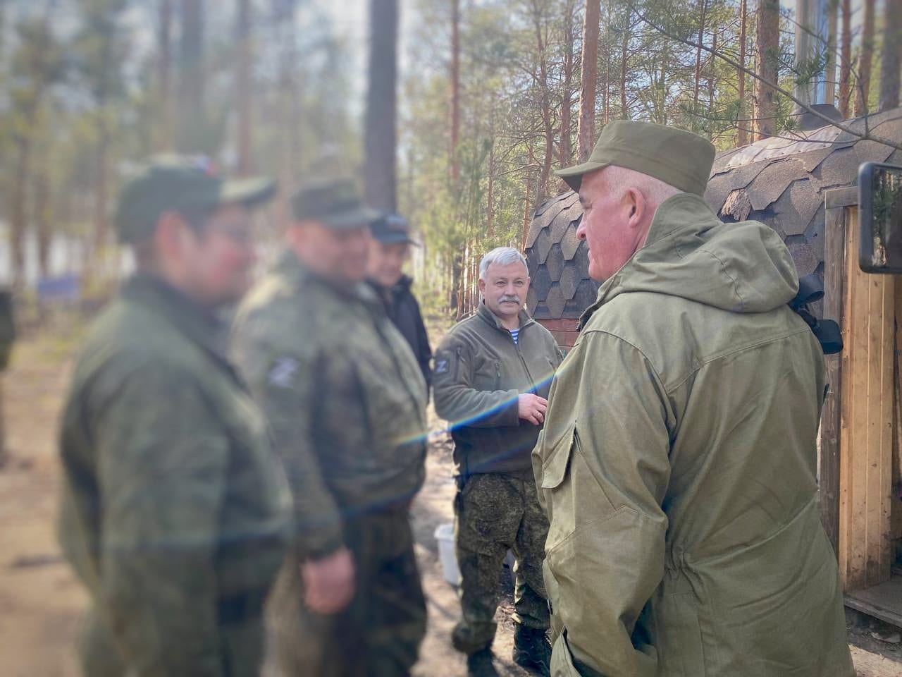 Губернатор Костромской области Сергей Ситников прибыл в зону СВО к военнослужащим 348 полка