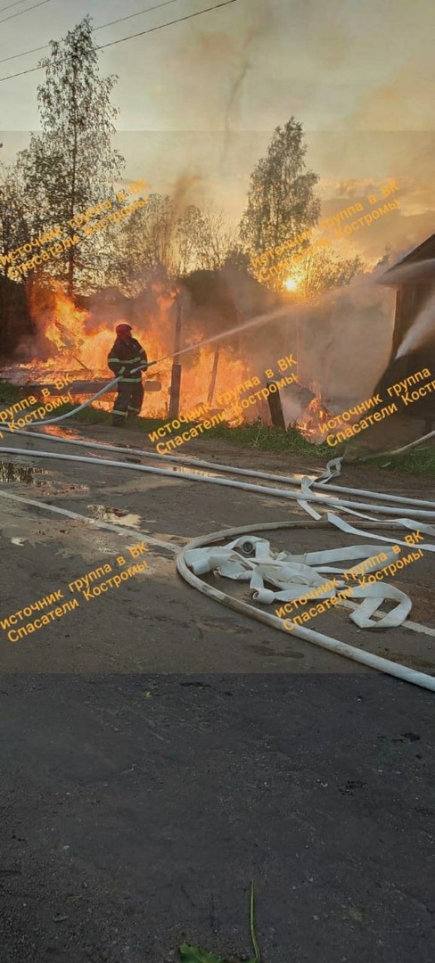 Под Костромой трое детей сожгли гараж и дом во время игр с бензином