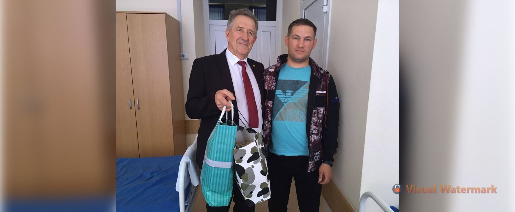 Члены костромского землячества посетили в московском госпитале земляков, которые проходят лечение после участия в СВО