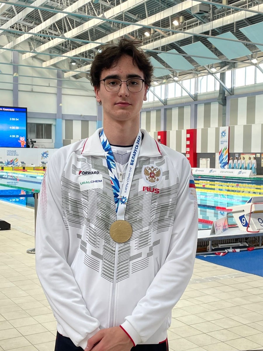 Костромской пловец привез из Беларуси шесть медалей