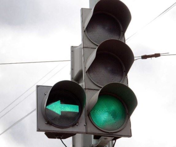Режим работы светофора изменили на перекрёстке в Костроме