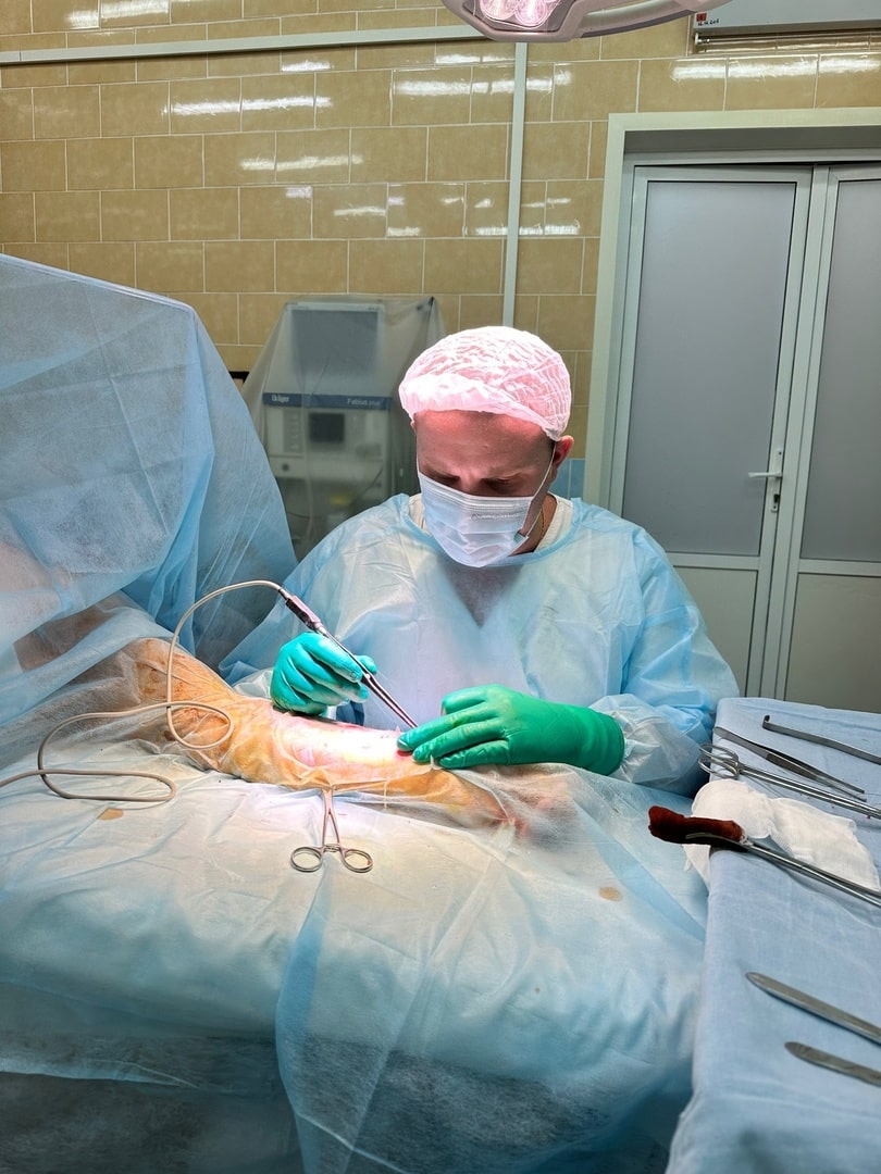 Талантливый сосудистый хирург из сибирской глубинки покорил сердца костромичей