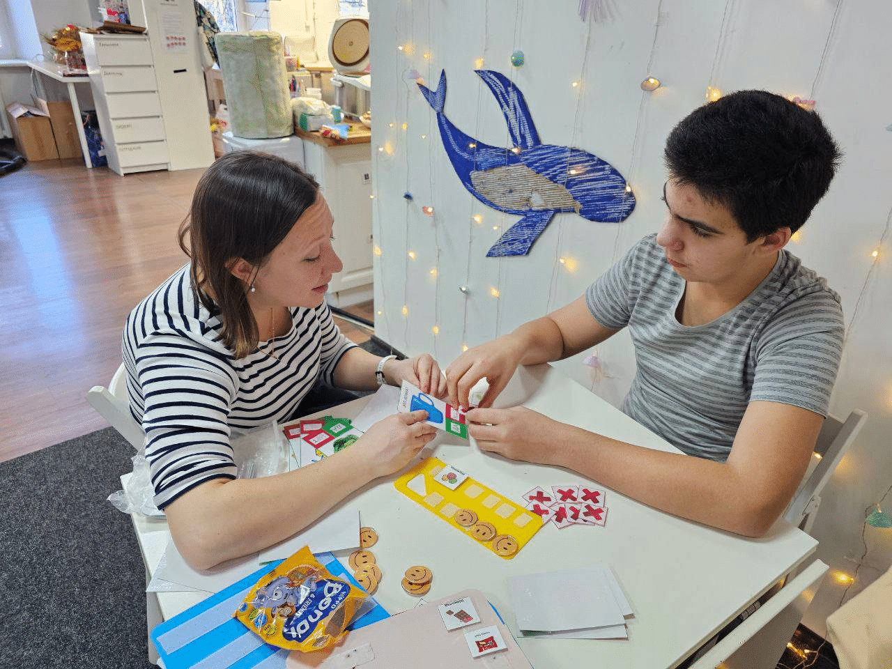 Люди, которых нужно понять: в Костроме Благотворительный Фонд помогает людям с аутизмом