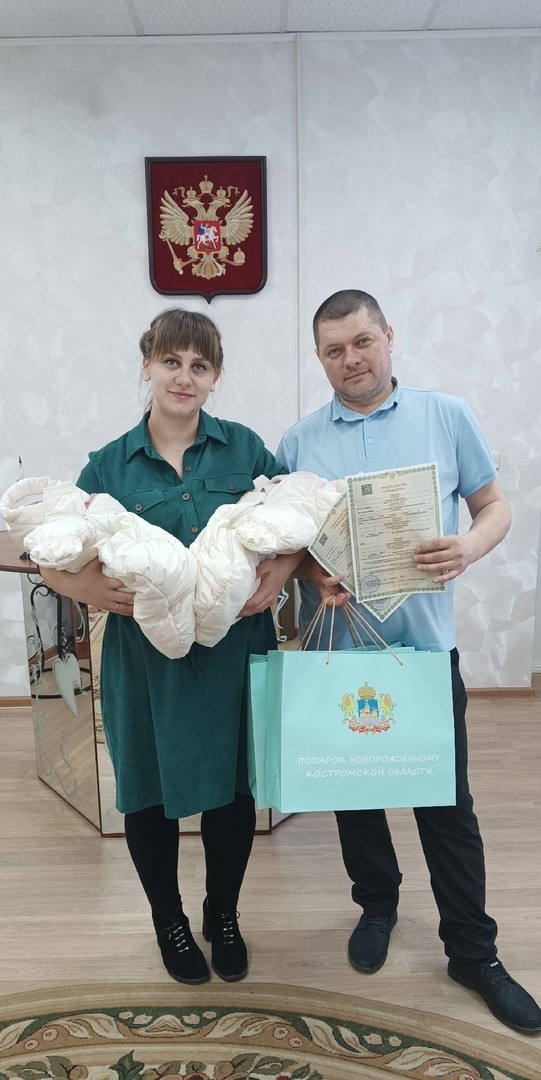 В Шарьинском районе впервые в этом году родились двойняшки