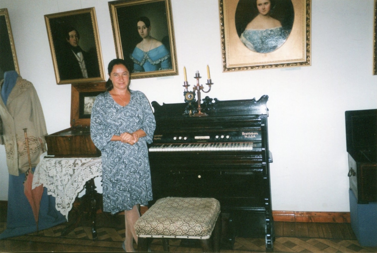 Возрождая забытое: Татьяна Колесова из костромской глубинки вдохнула жизнь в фисгармонию