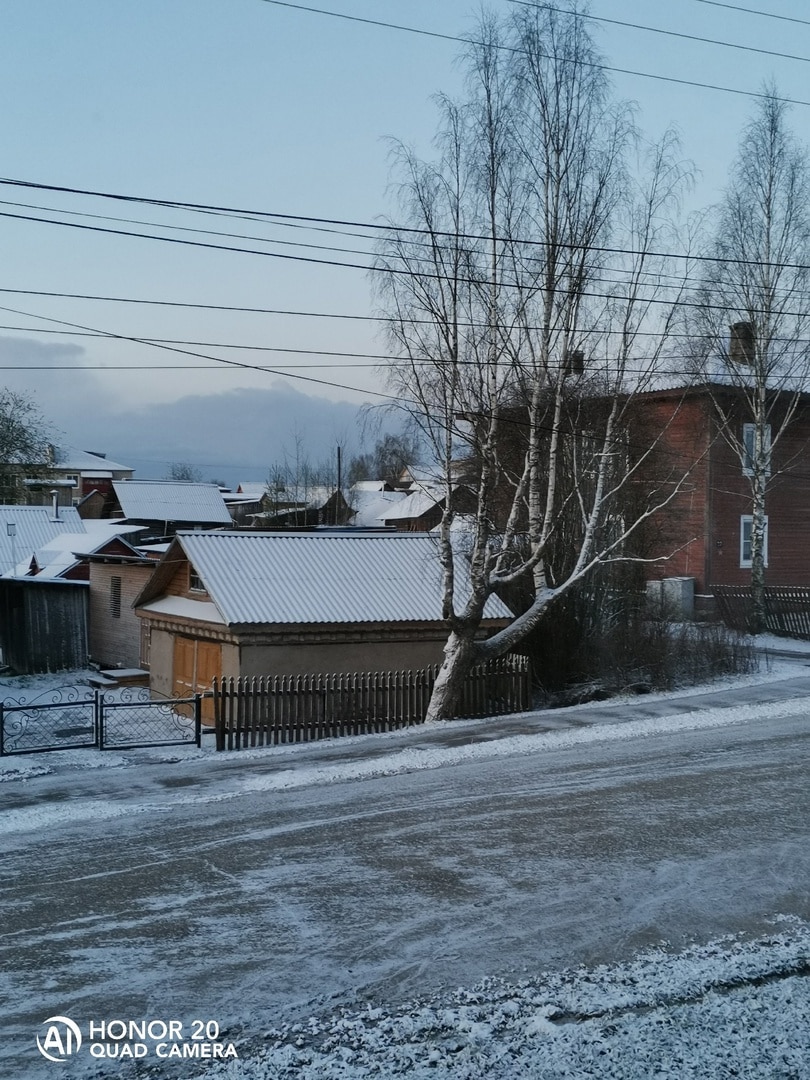 Костромскую область ночью завалило снегом