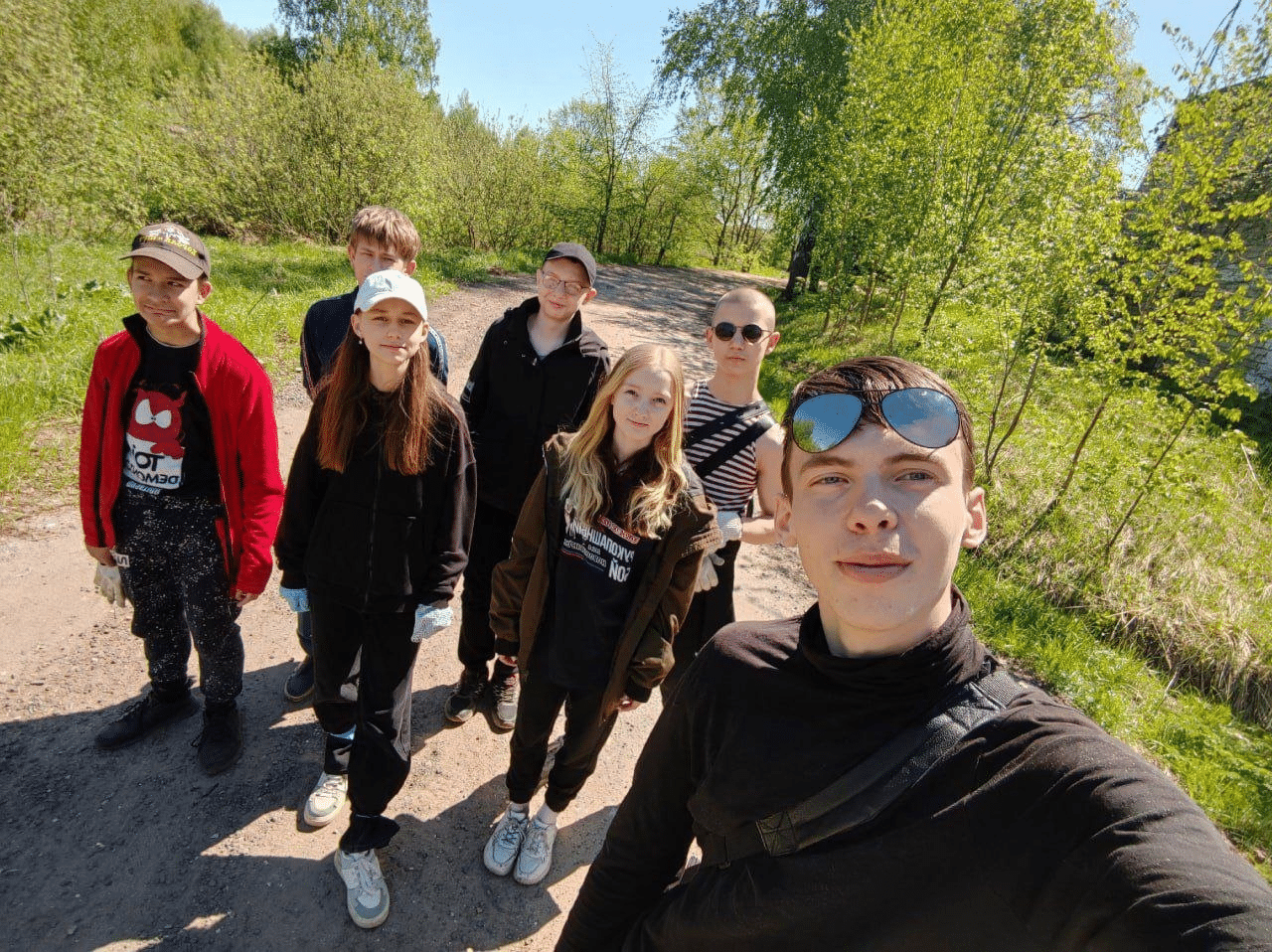 Молодые экологи спасают озеро «Святое» в Костроме