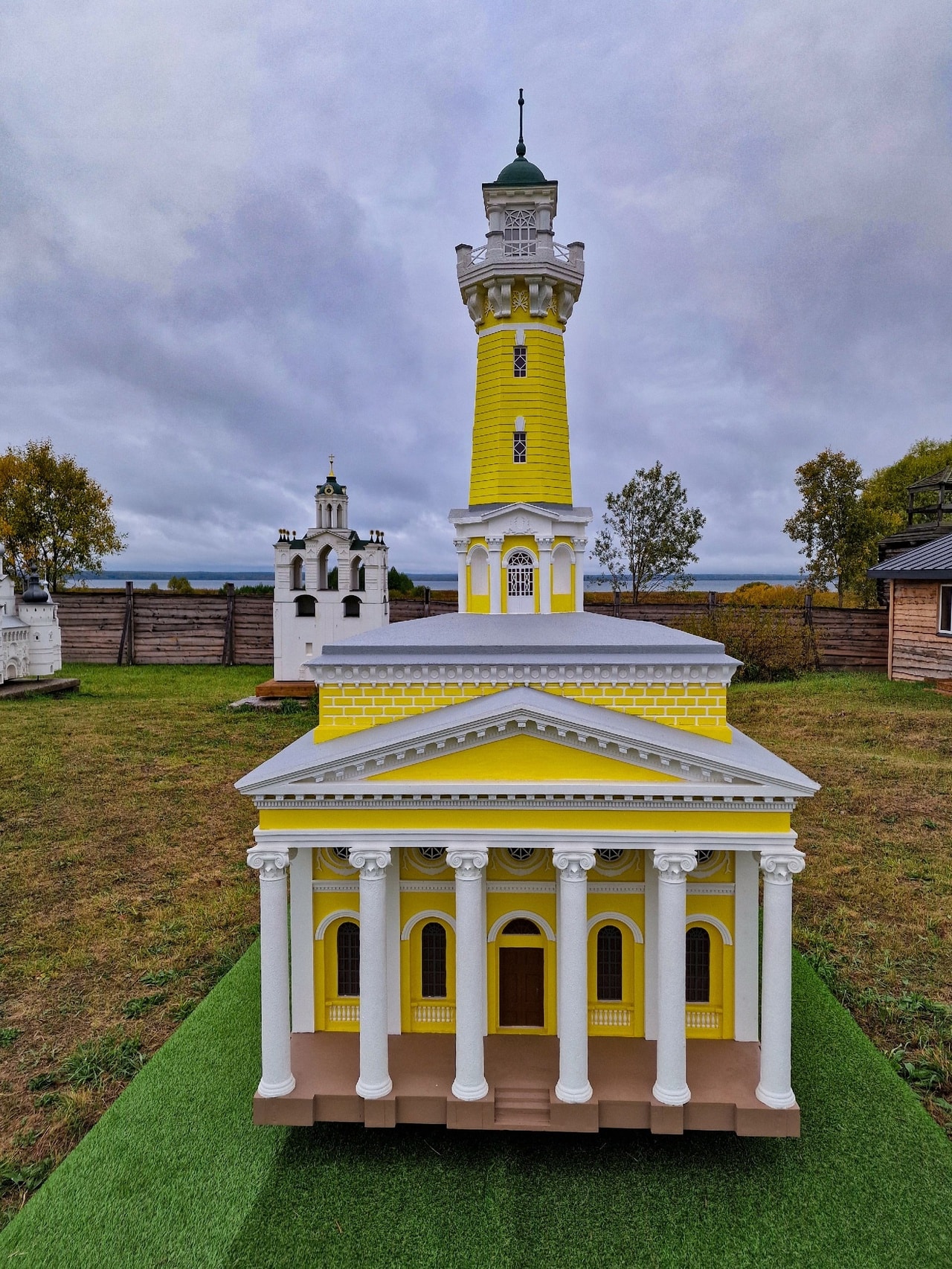 Костромскую пожарную каланчу установили в Переславле-Залесском