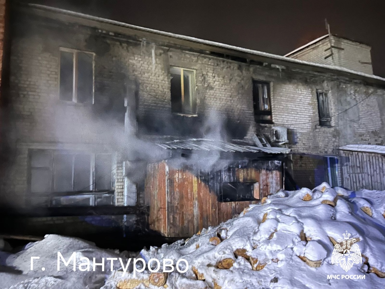 Котельная и частный дом горели в Костромской области