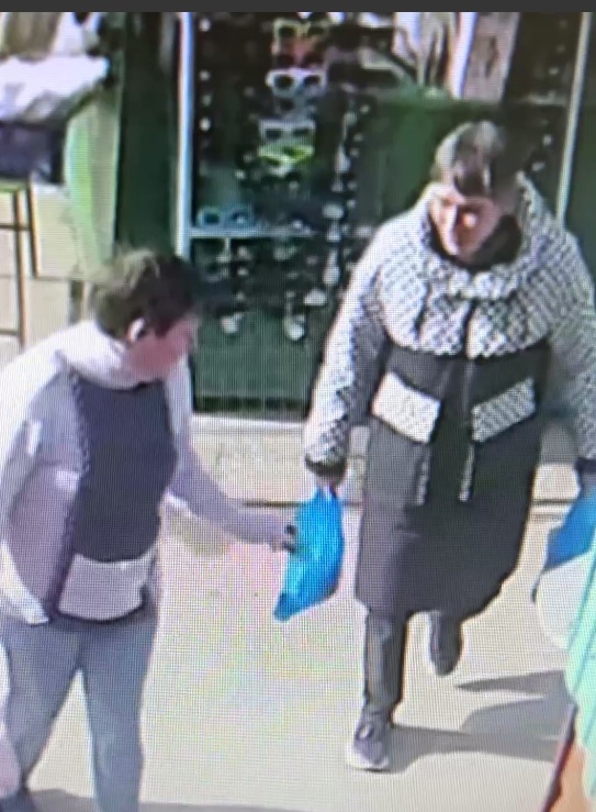 В Костроме объявили в розыск двух женщин с чужой банковской картой