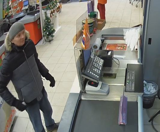 В Костроме объявили в розыск воришку банковской карты