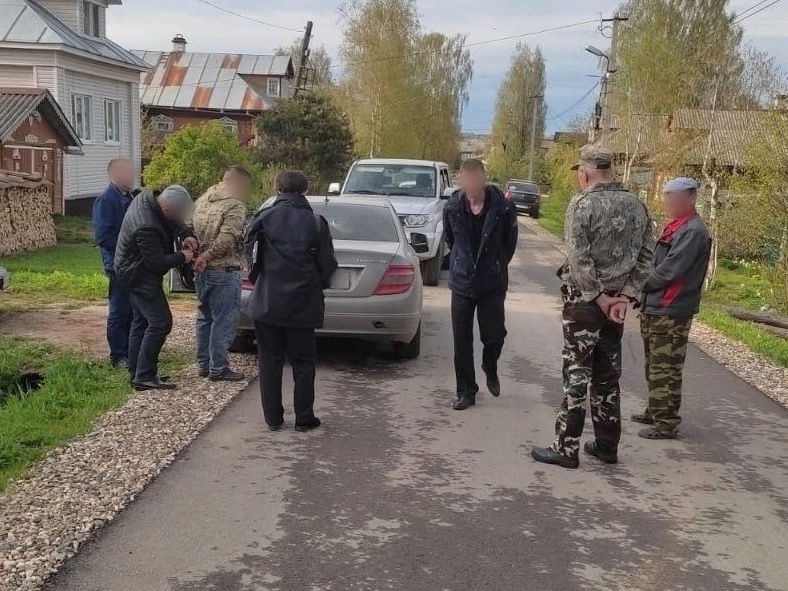 Костромич вытащил у пенсионерки из тумбочки двести тысяч рублей