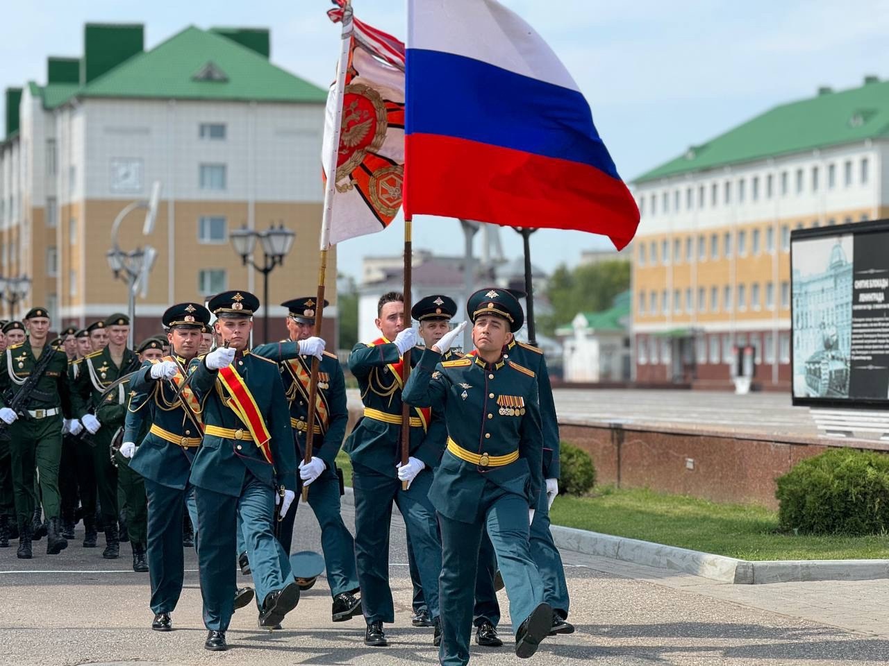 Памятный бюст погибшего в теракте Игоря Кириллова открыли в Костроме