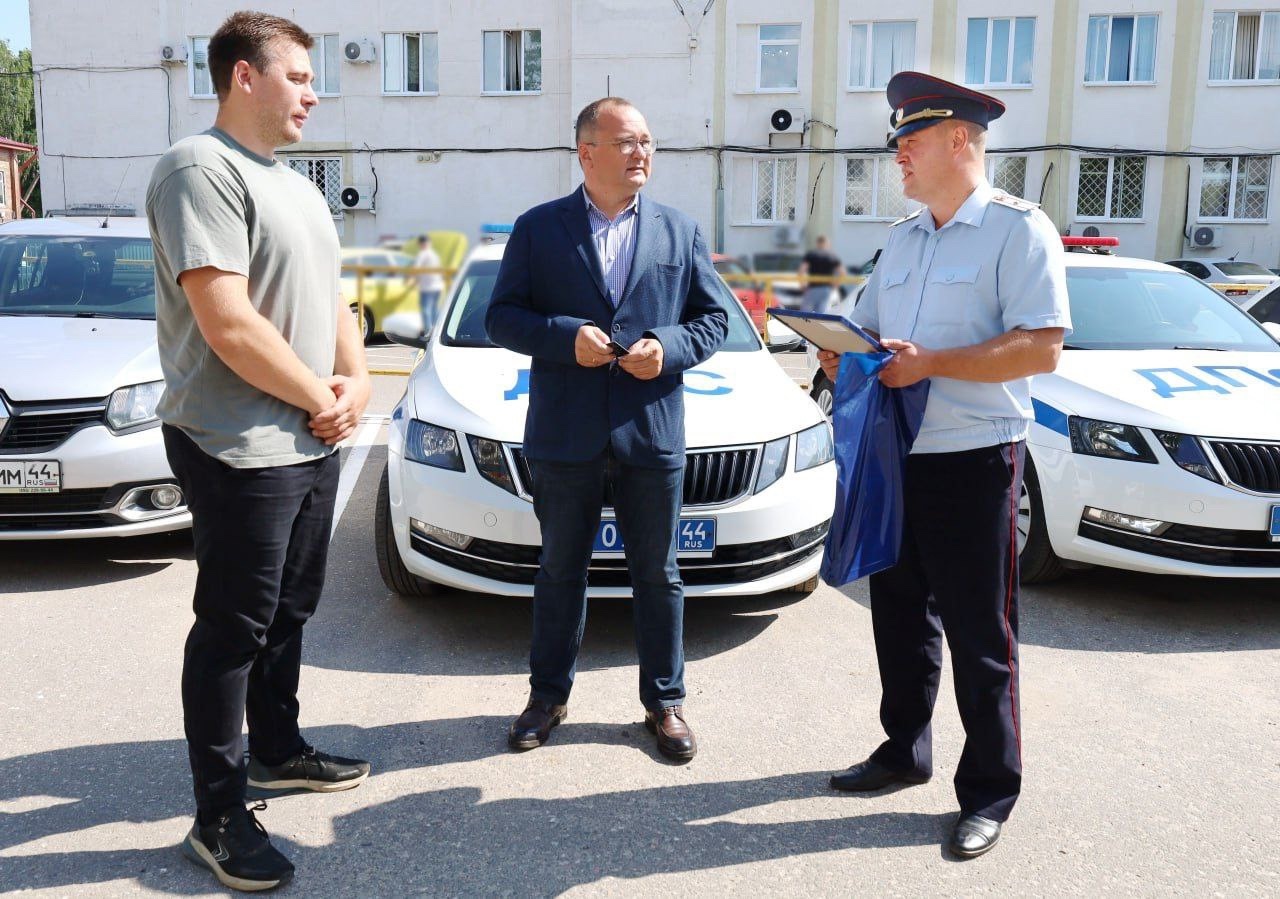 Супермен под прикрытием: костромич помог задержать гонщика-наркомана