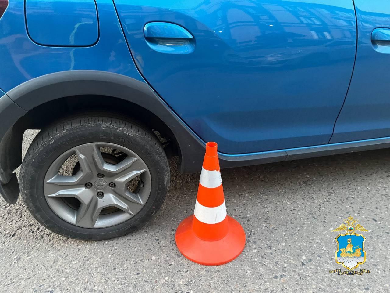 В Костроме во дворе дома сбили трехлетнего малыша