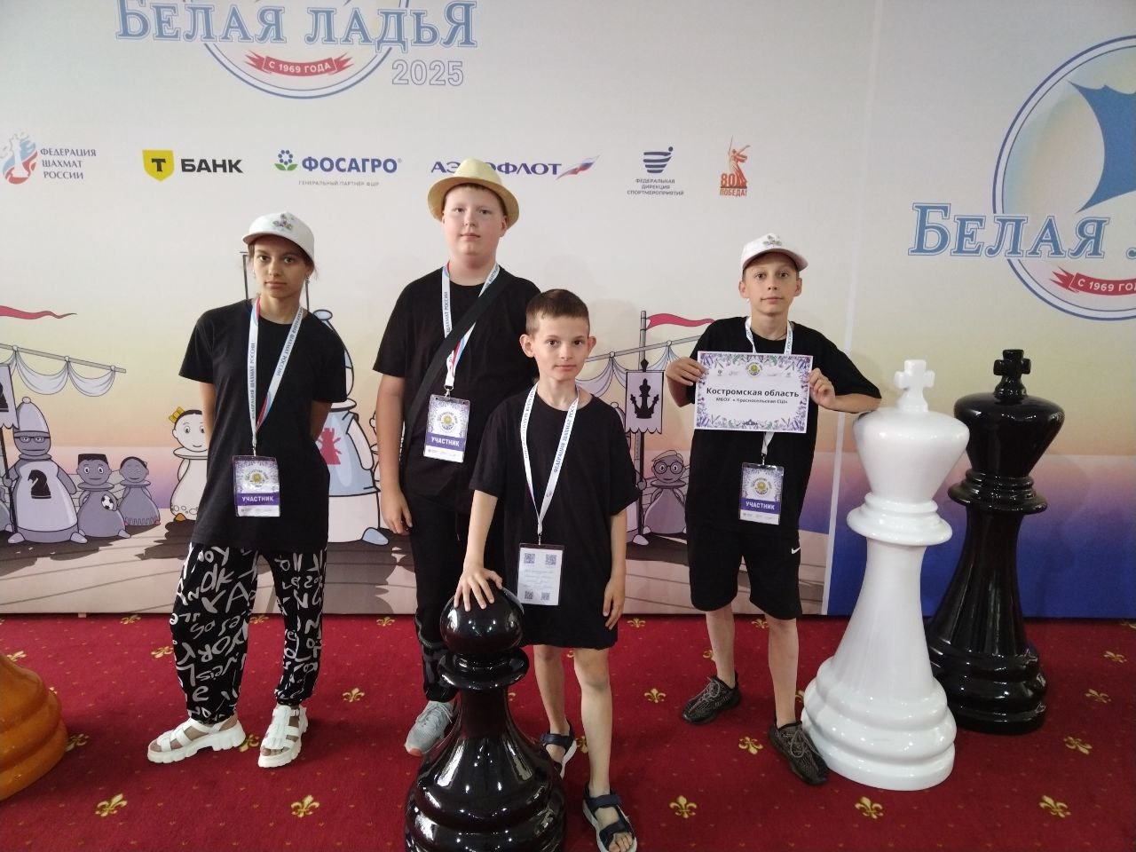 При поддержке «Соколов Фонда» в эфире Первого канала покажут участников детской театральной студии «Арлекин» из Красного-на-Волге