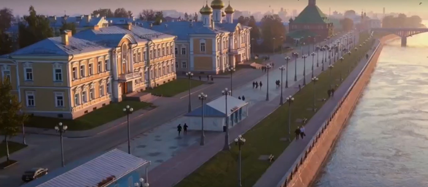 Ответ Шнурову: нейросеть спела лиричную песню про Кострому