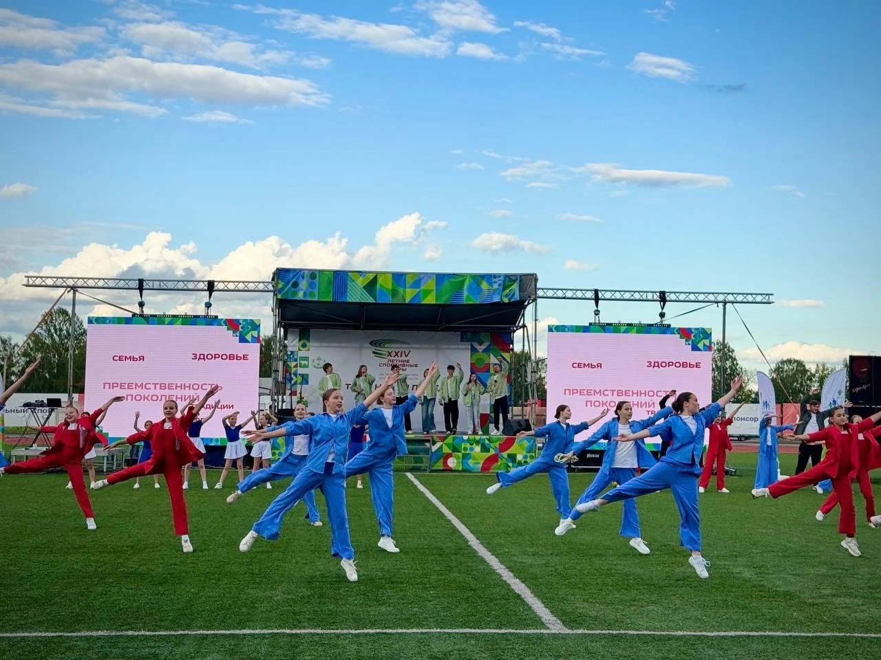 Спортивный огонь зажегся в Костроме: стартовали XXIV летние игры на призы губернатора