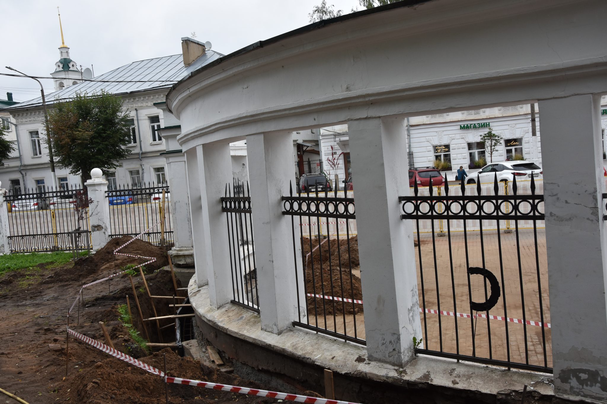 Вход в костромской парк «Центральный» отремонтируют до конца сентября