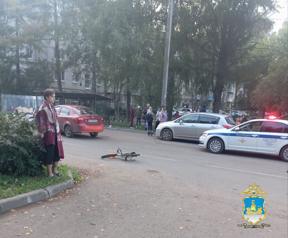 В Костроме в аварии пострадал ребенок на велосипеде