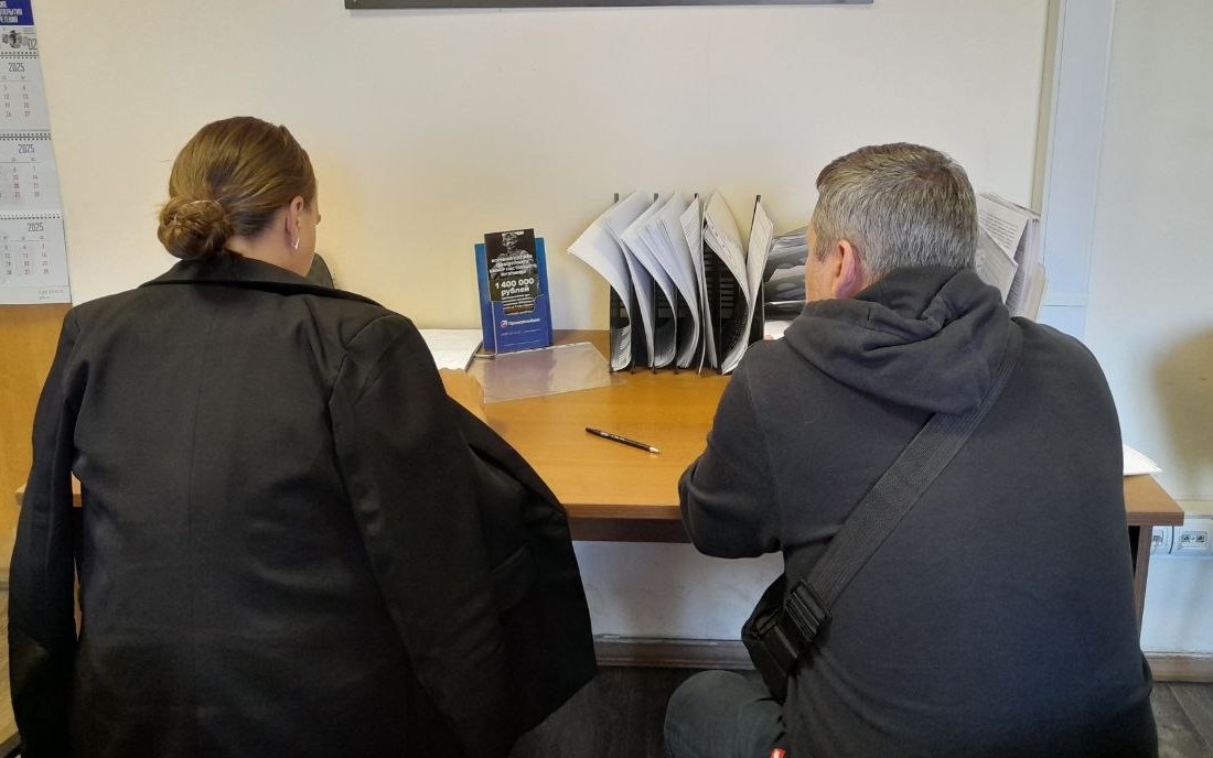 "Мой сын гордится мной": еще 17 человек заключили контракты на службу в Армии РФ в Костроме