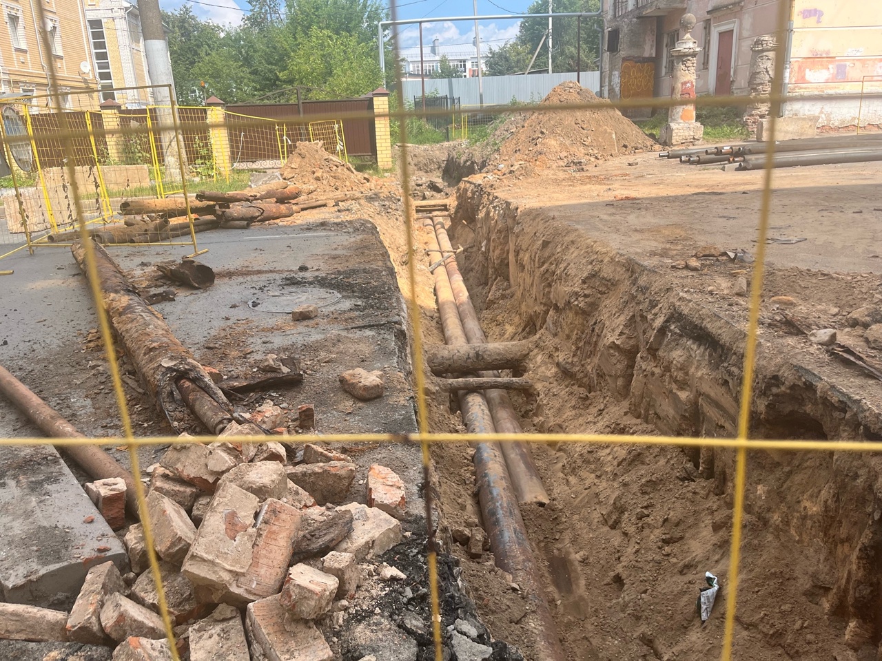 Горячая вода вернулась в 20 домов Костромы