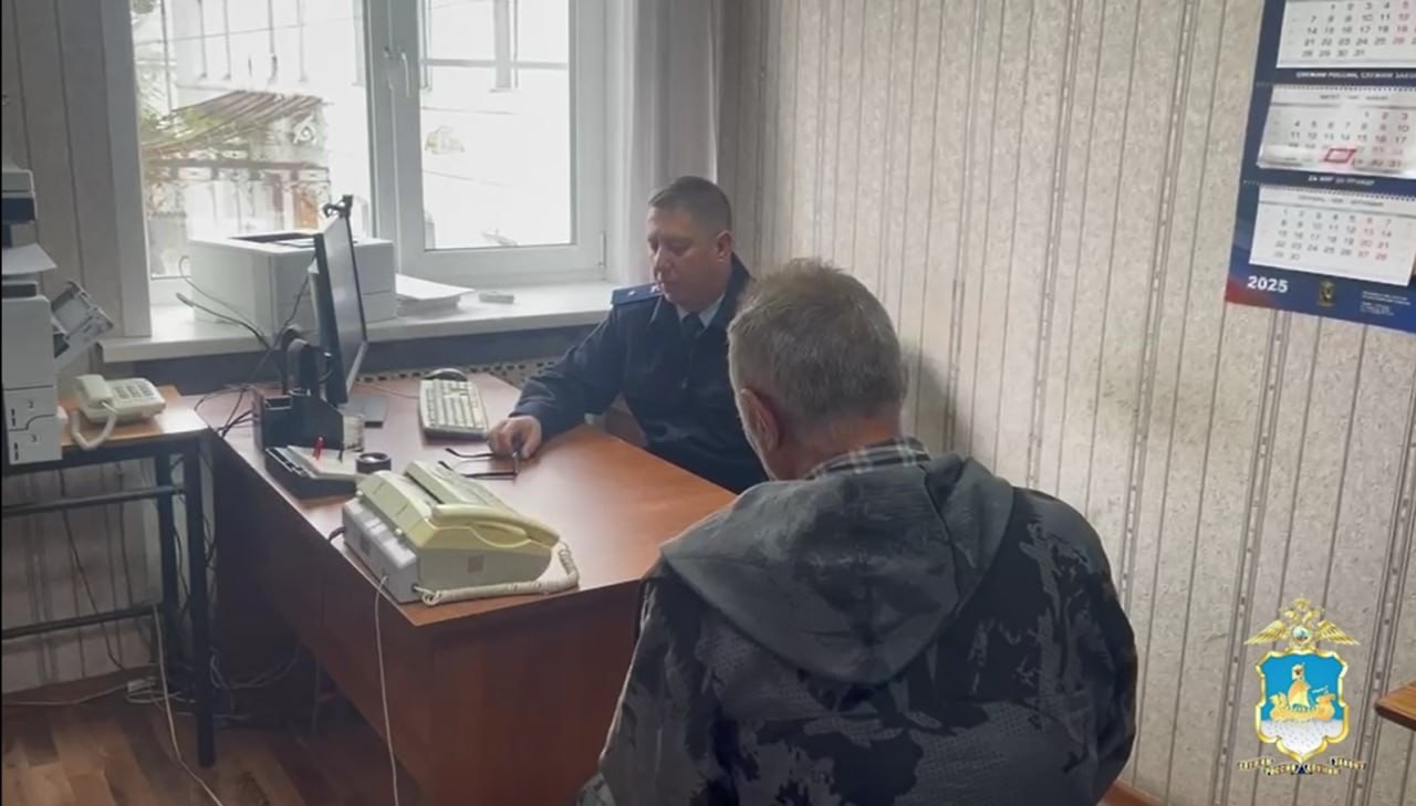 Костромские полицейские спасли пенсионера от потери трехсот тысяч рублей