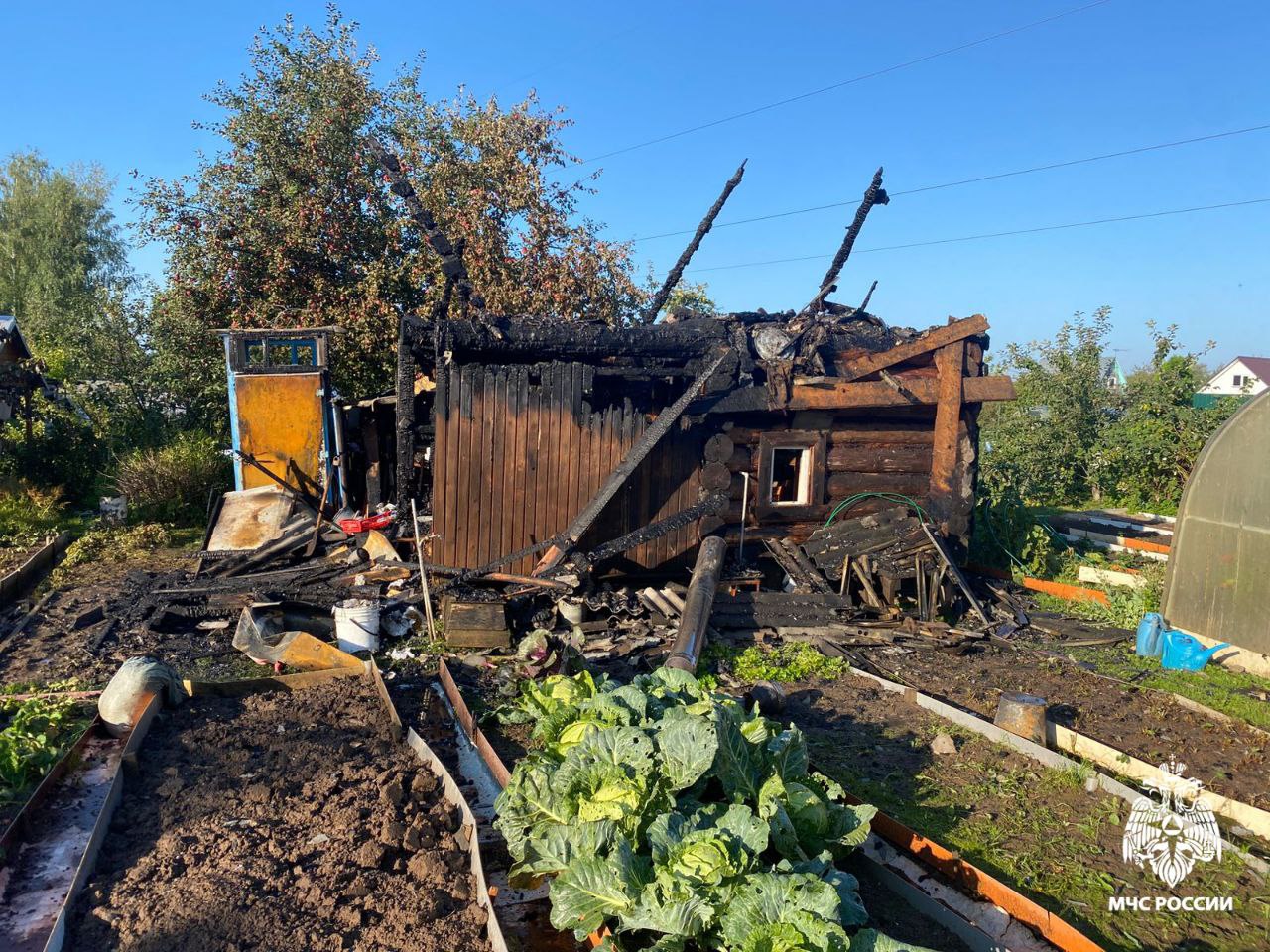 19 человек спаслись из горящей пятиэтажки в Костроме