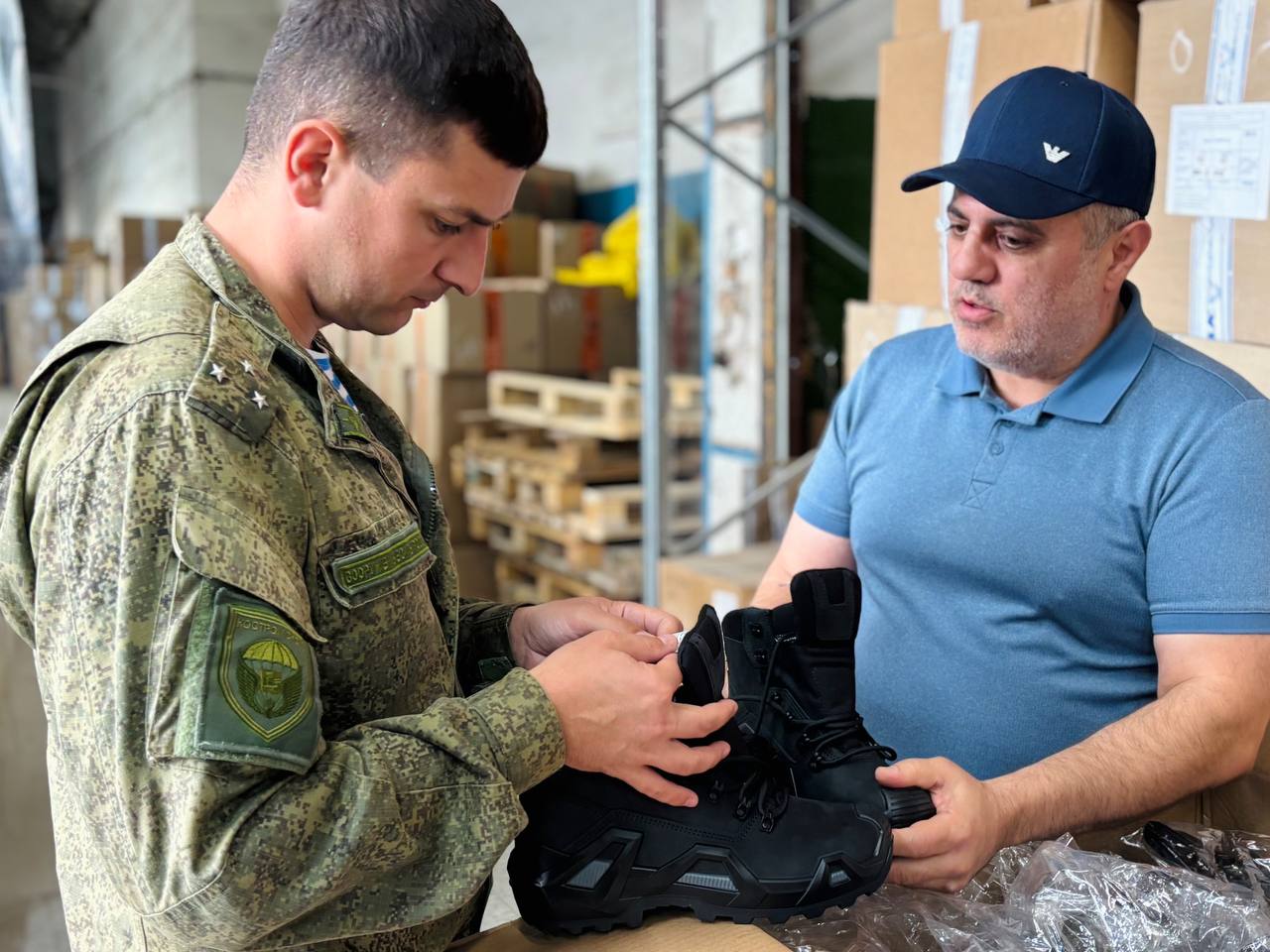 Армянская диаспора Костромской области направила зону СВО партию берцев