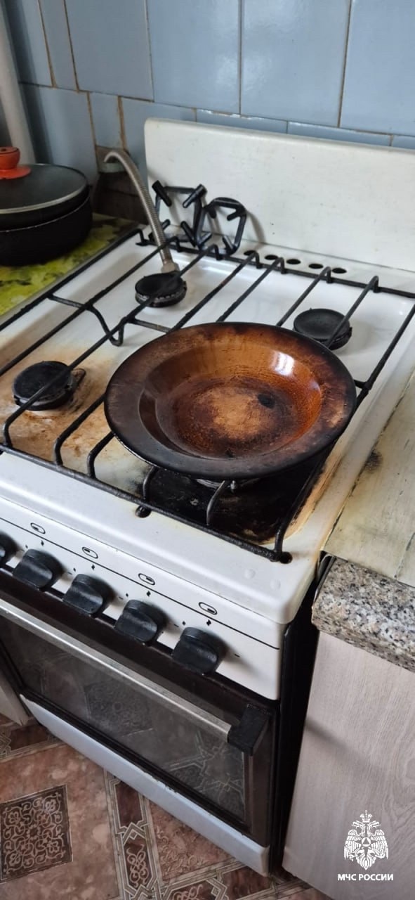 Девятеро костромичей эвакуировались из пятиэтажки из-за еды
