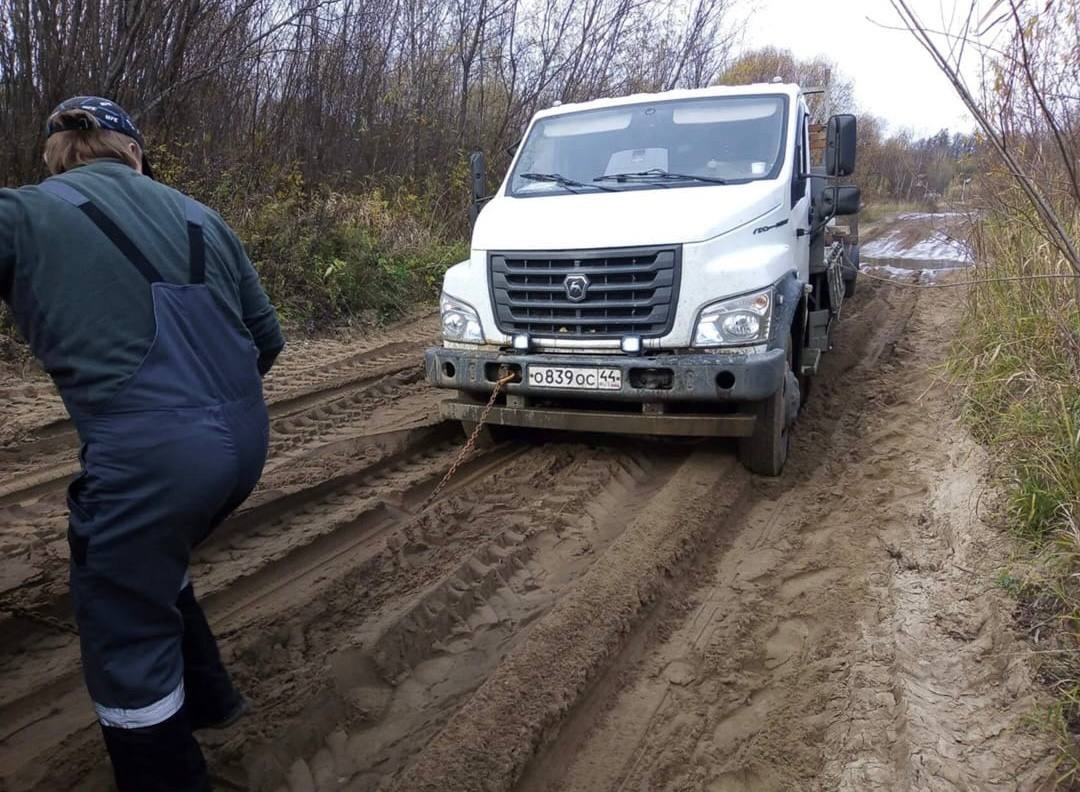 Костромская прокуратура потребовала отремонтировать дорогу в деревенской глубинке