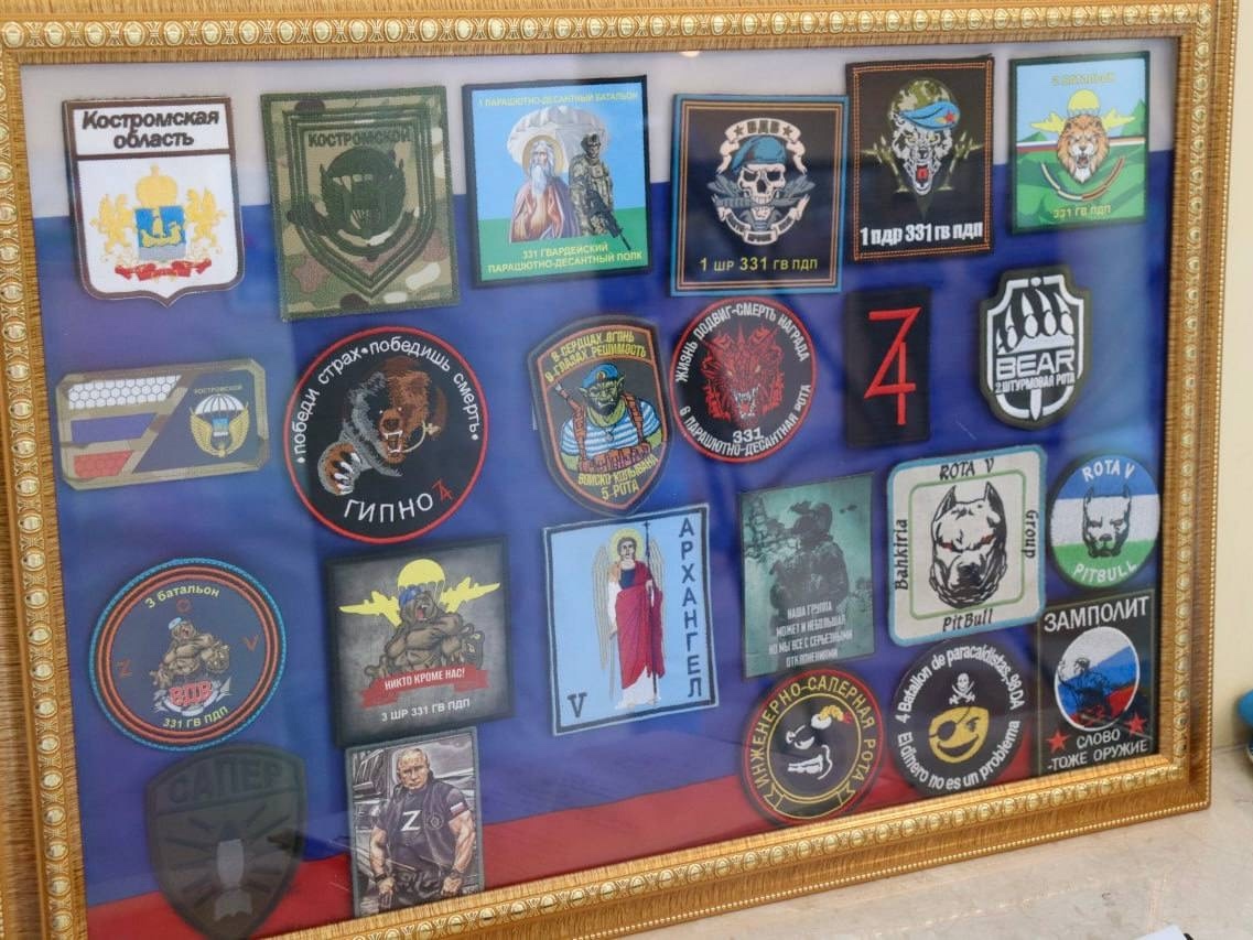 Костромской губернатор привез с СВО воспитанникам КЮЛКиДа шевроны