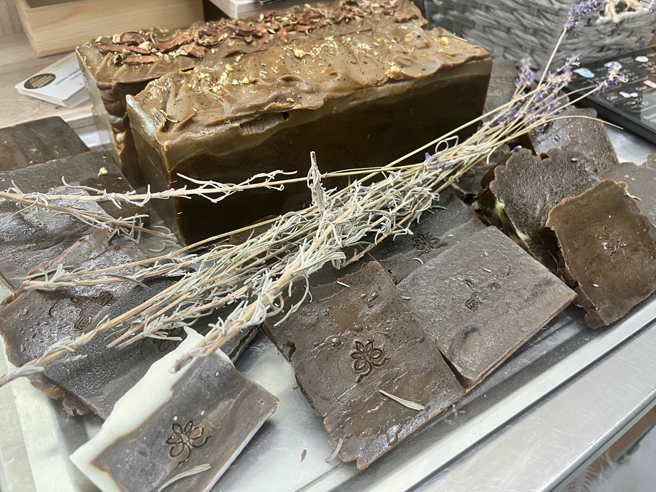 В Костроме состоялось официальное открытие мыловаренной мануфактуры по новому адресу