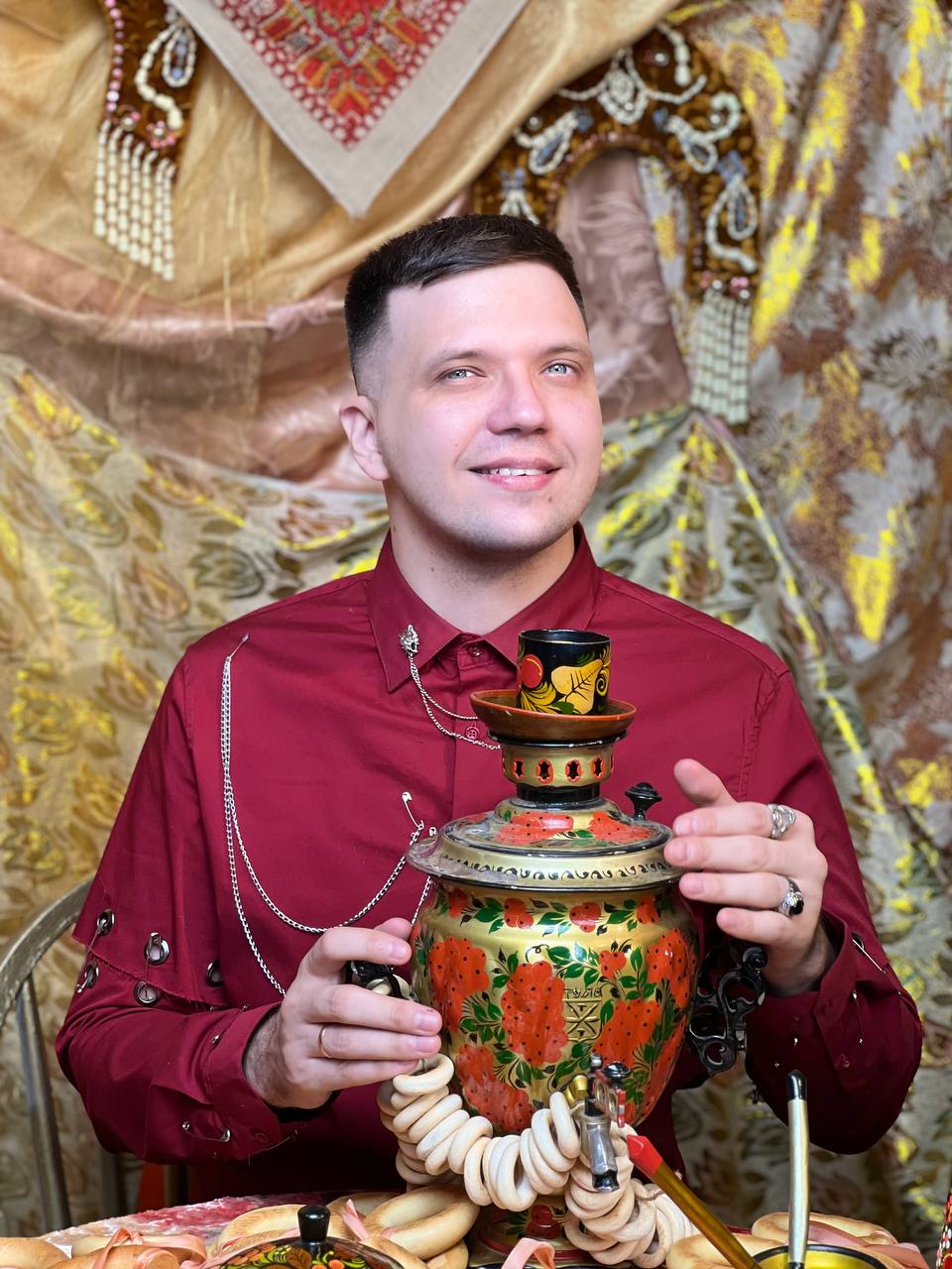 Уроженец Костромы выпустил на стриминговых платформах песню про родной город