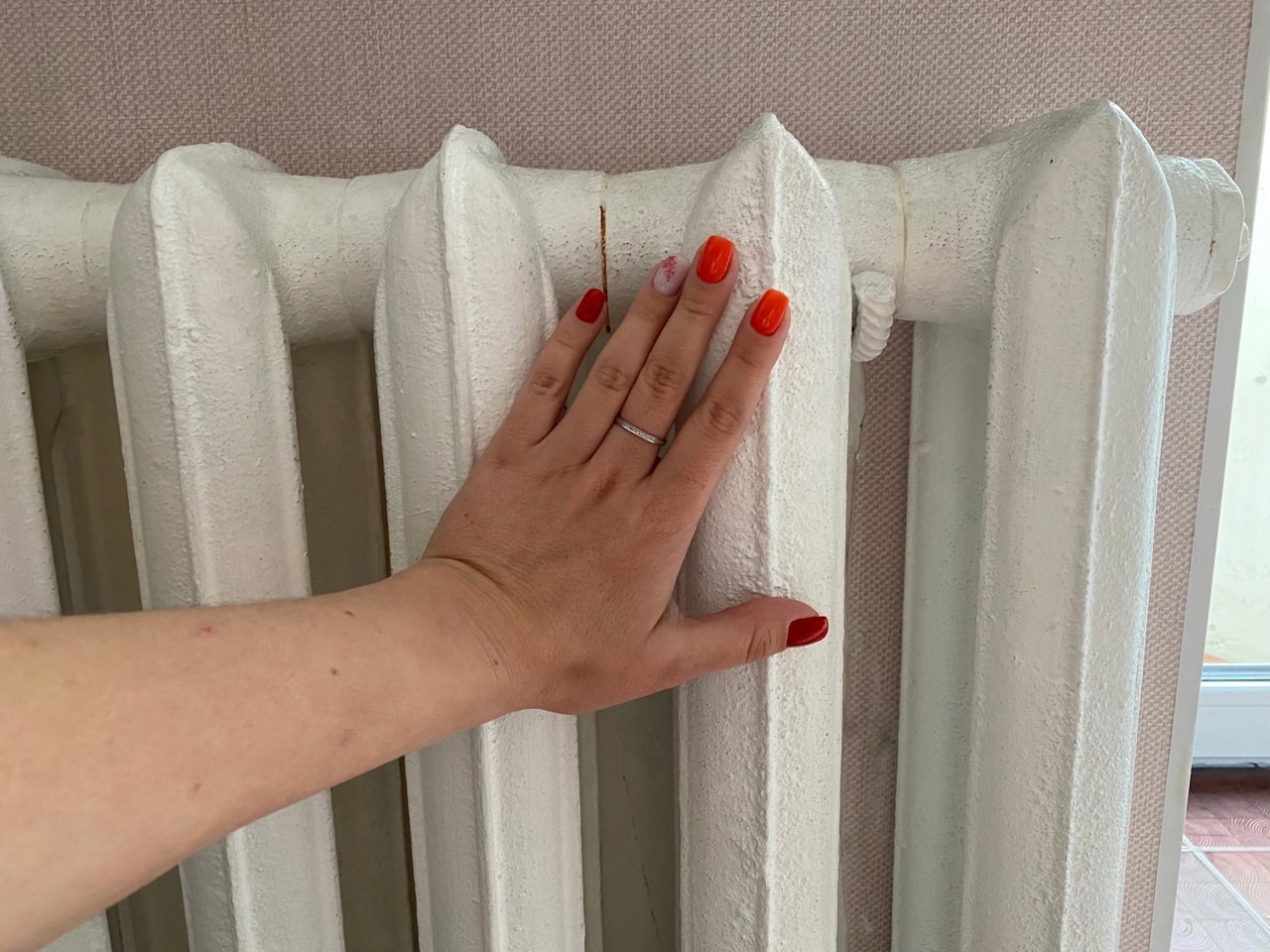 В Костроме отключат от тепла дома на шести улицах