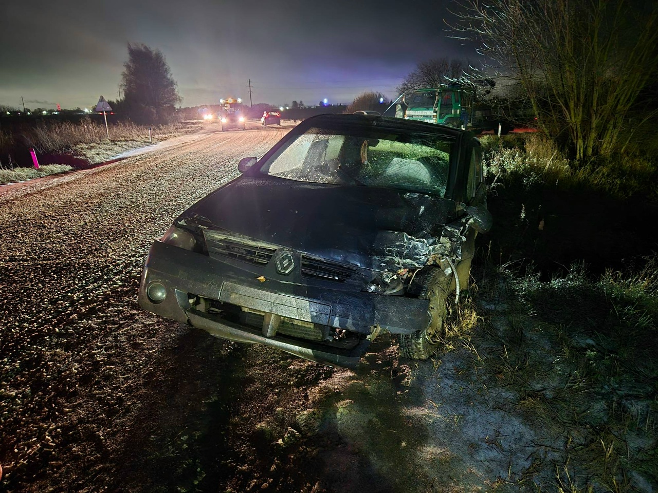 Стали известны подробности ДТП на замерзшей трассе под Костромой