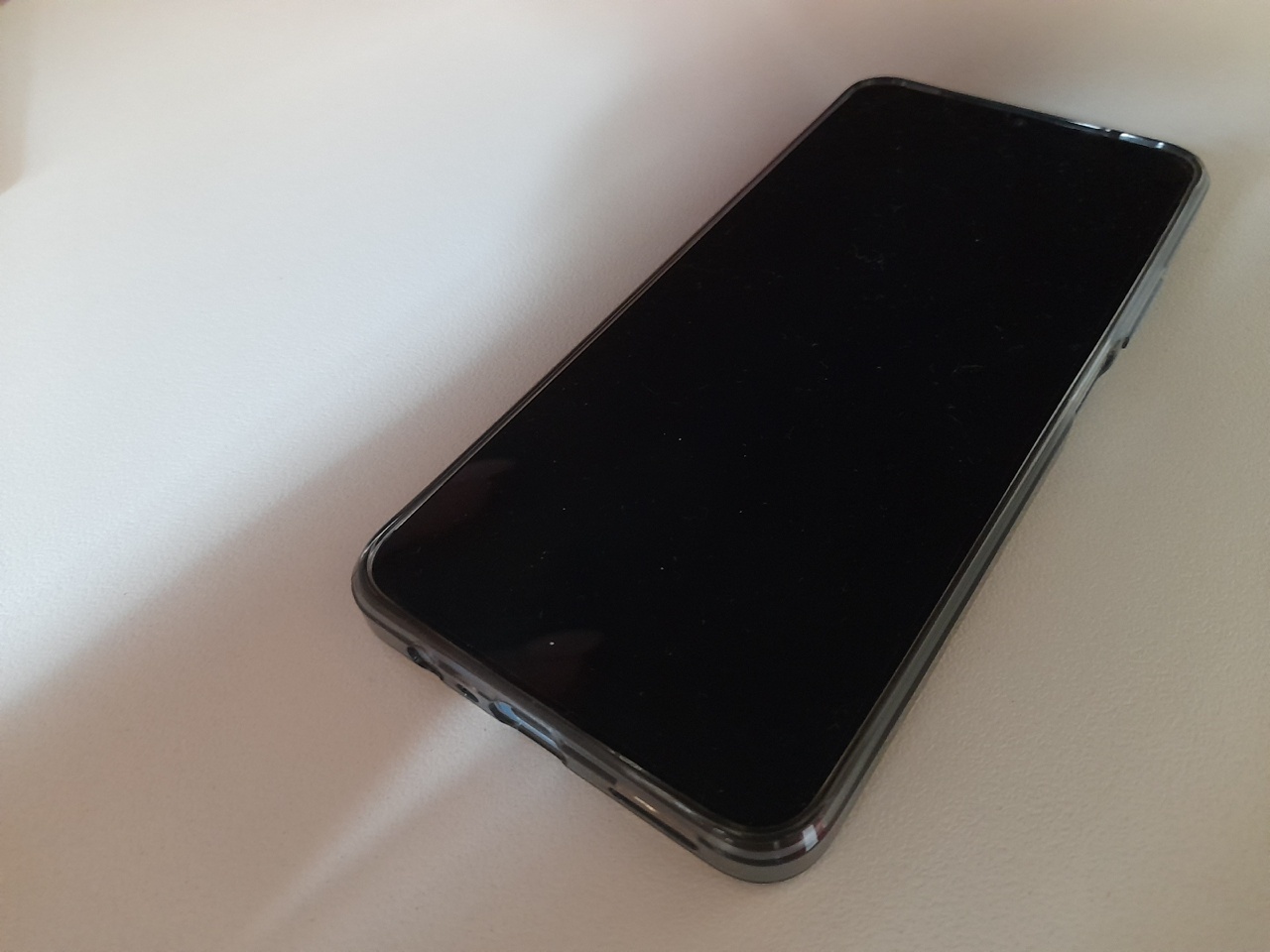 В Костроме цыган легко обманул доверчивого студента