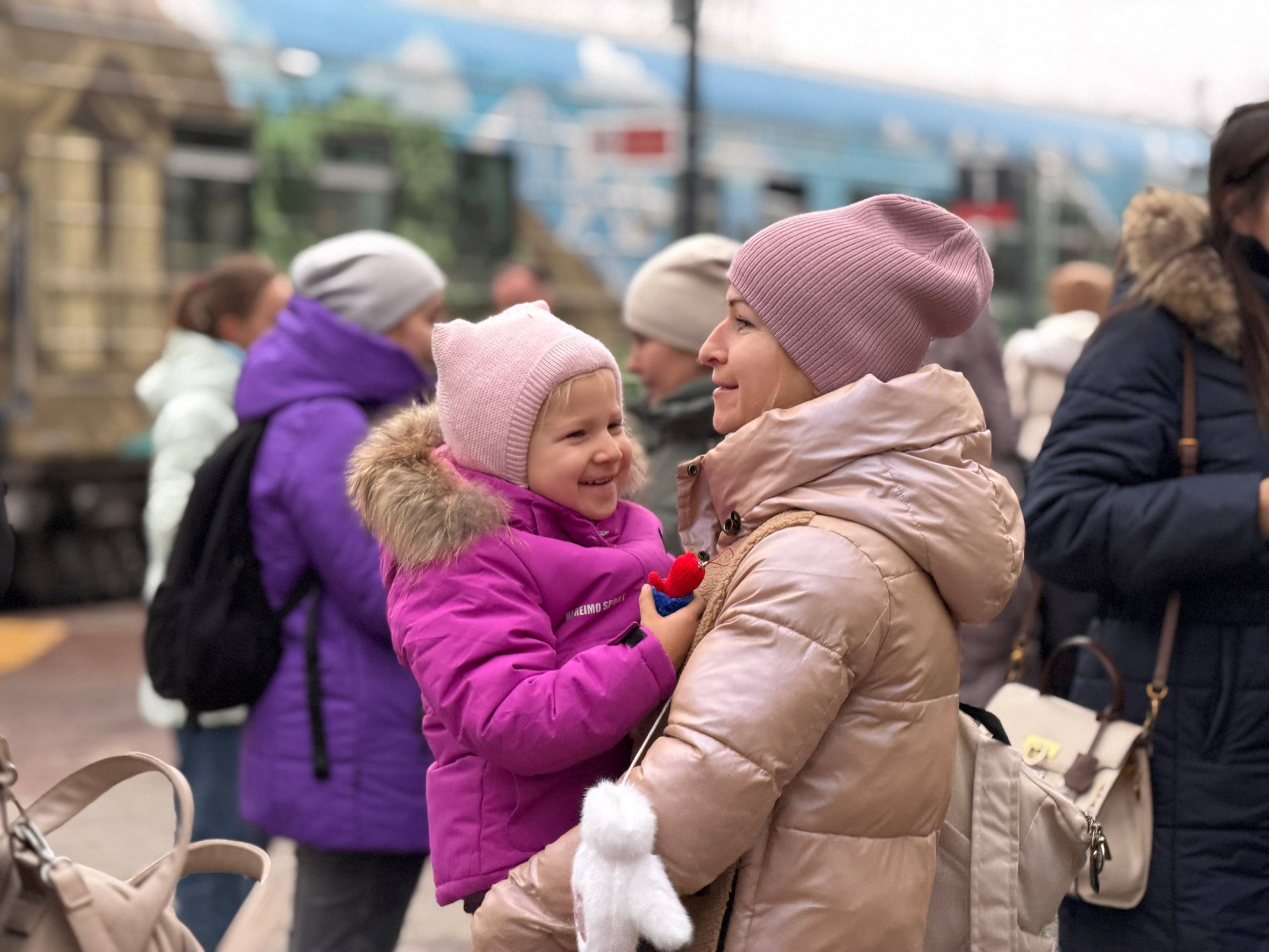 В Костроме побывал уникальный поезд «Зимняя сказка»