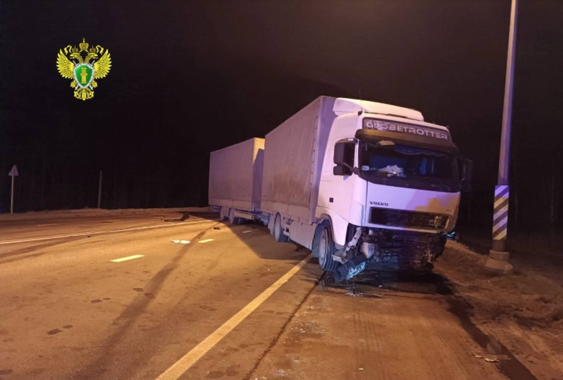 На костромской трассе из-за гололеда погиб молодой водитель