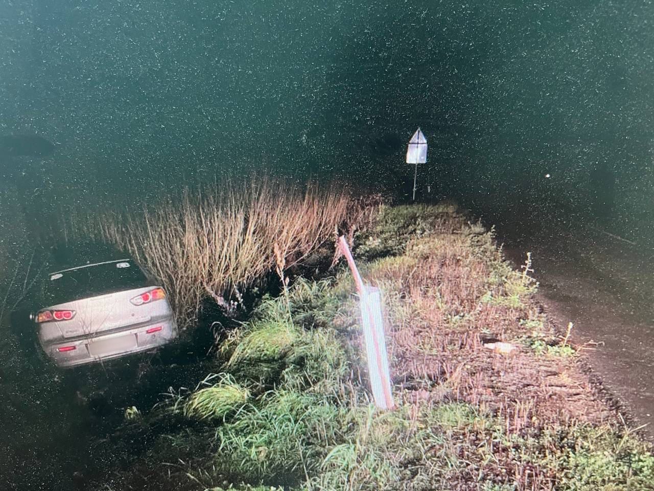 Костромичка после отдыха с мужчинами в баре оказалась с травмами в кювете