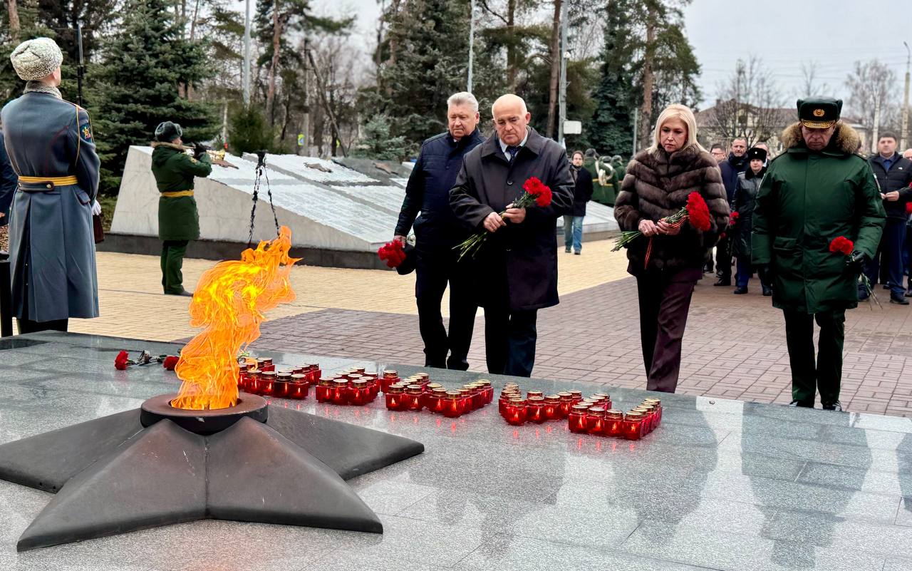 Костромской губернатор почтил память пропавших без вести земляков