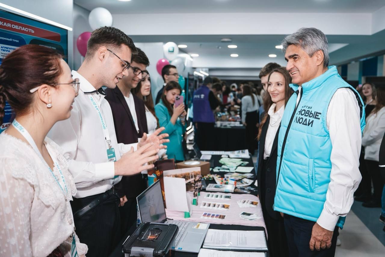 В Костроме партия «Новые люди» помогла студентам организовать инклюзивные экскурсии для детей с ОВЗ