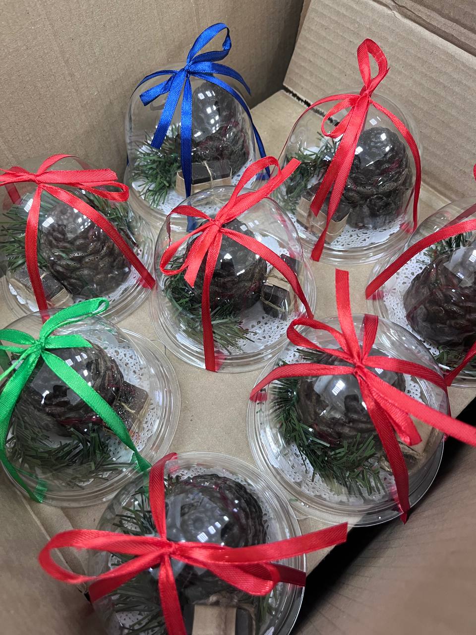 Мыло в форме елочной шишки и символа года: Костромская мыловаренная мануфактура изготовила эксклюзивные подарки к Новому году