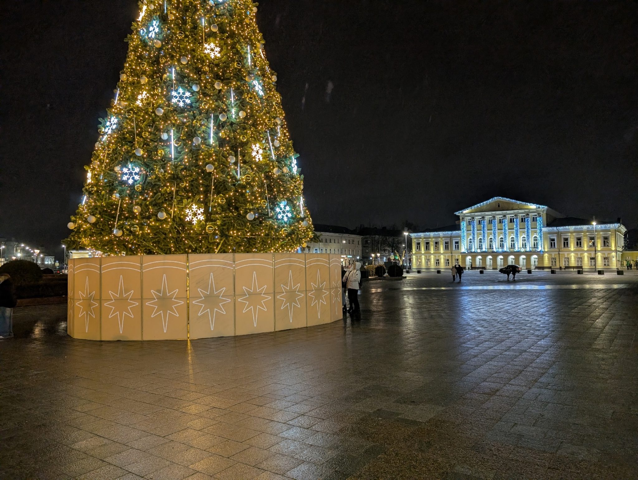 Костромичей ждет идеальная зимняя погода в новогоднюю ночь