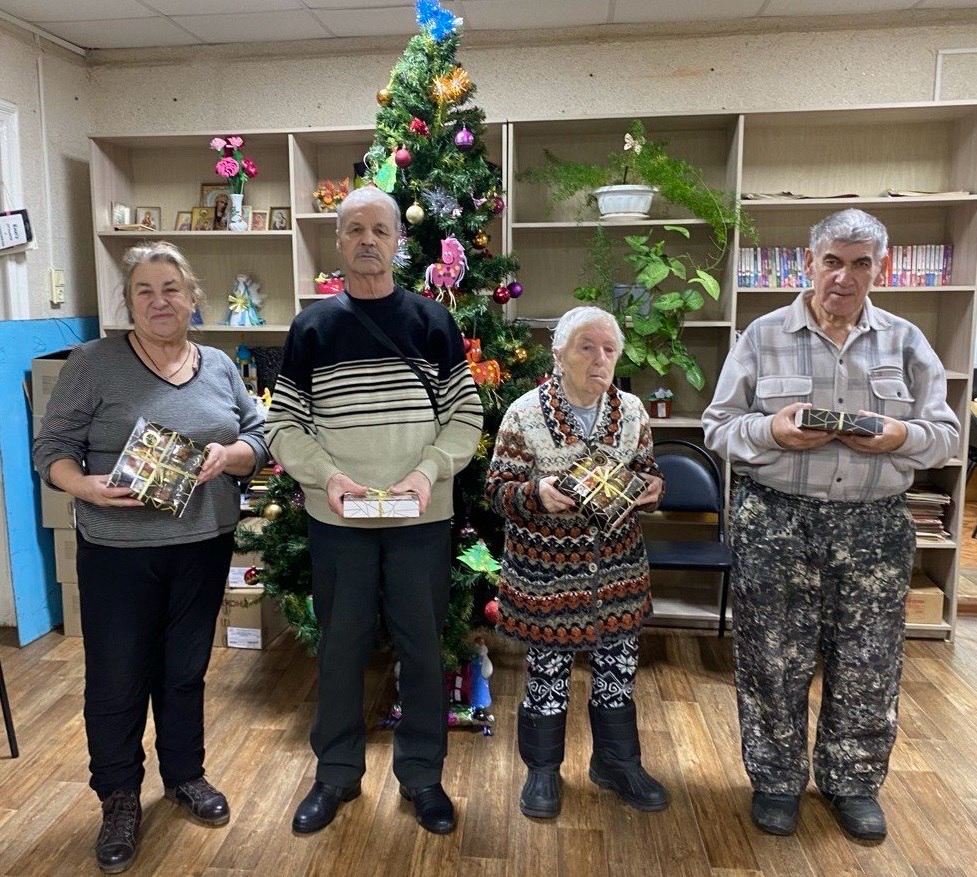 Более тысячи подарков: новогодние акции «Соколов Фонда» в Костромской области
