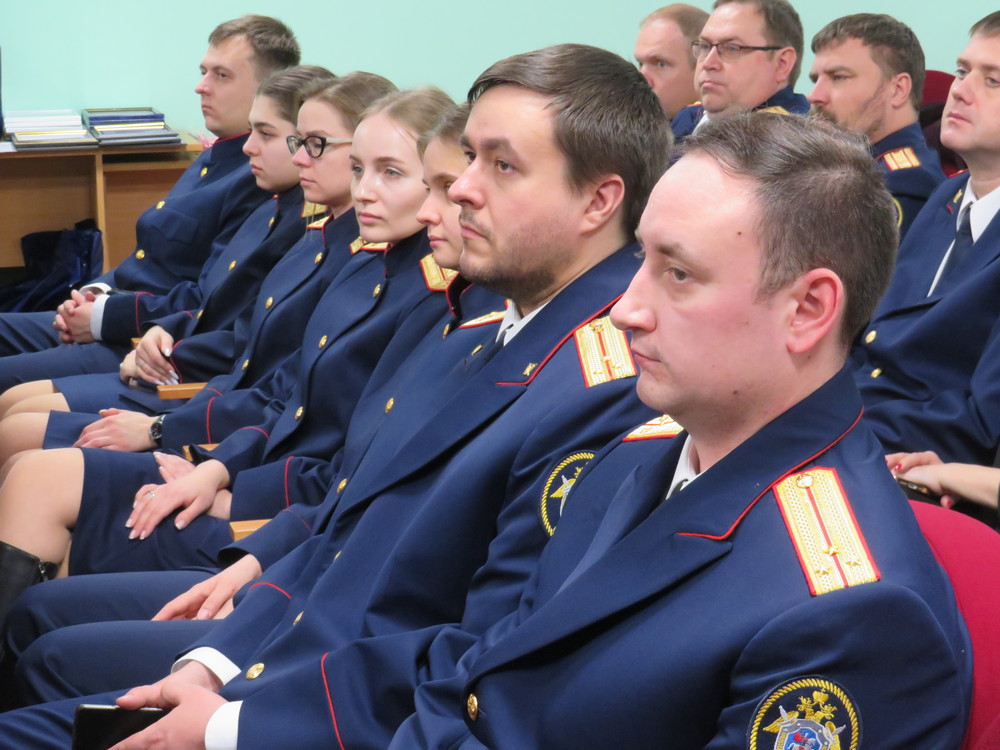 В следственном управлении состоялось торжественное мероприятие, посвященное 15-летнему юбилею со дня образования Следственного комитета Российской Федерации