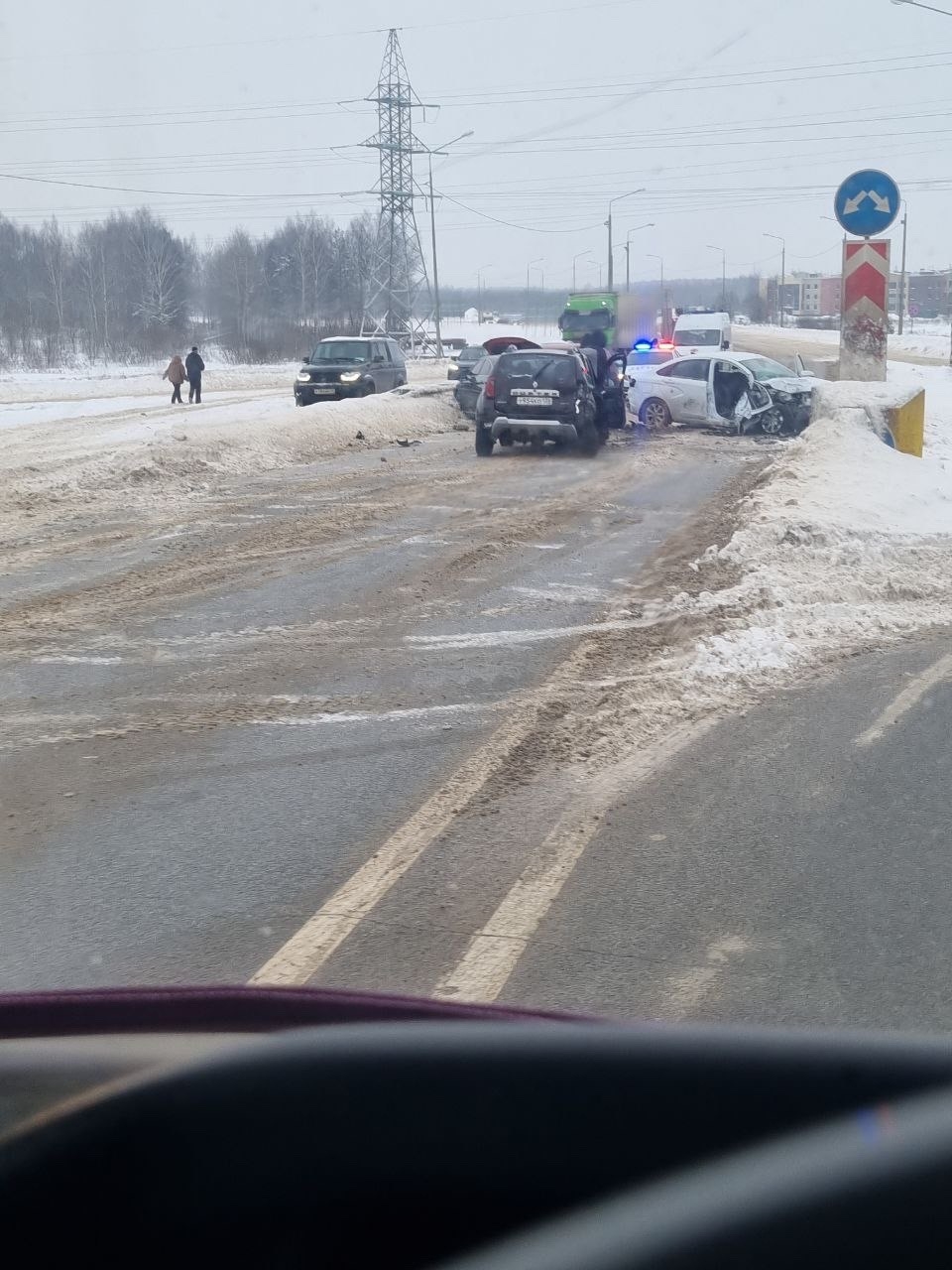 В Костроме на Магистральной произошло массовое ДТП