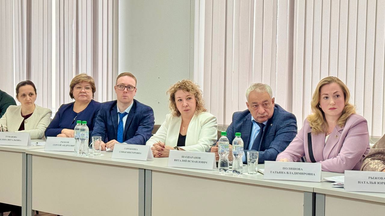 В Костромской области радикально упростят документооборот для учителей