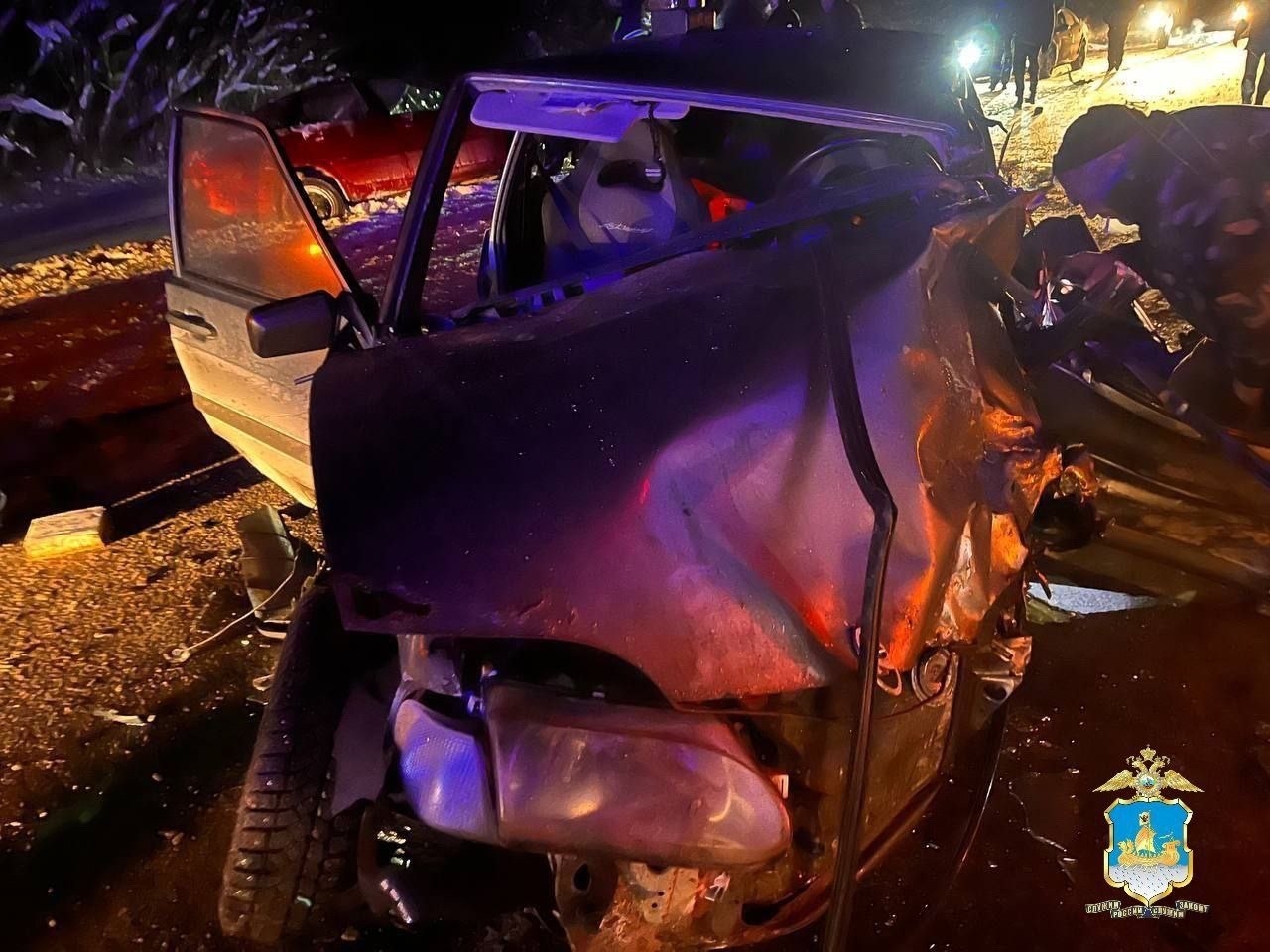 Пытался помочь и был сбит: смертельное массовое ДТП произошло на трассе под Костромой